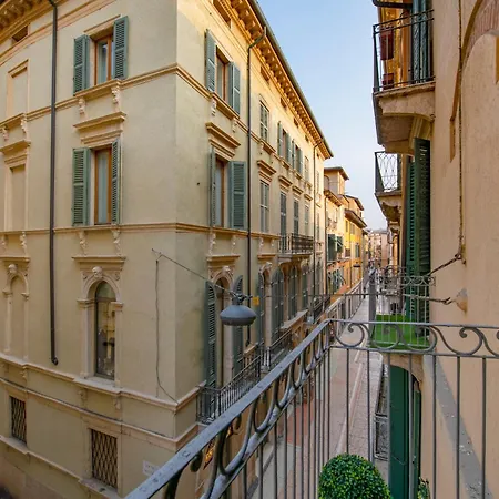 Palace Mazzini Center Apartament Werona