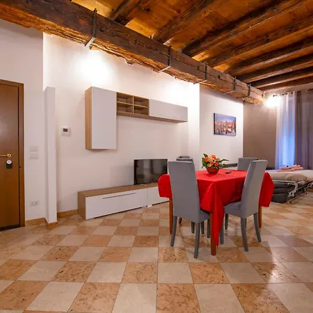 Palace Mazzini Center Verona