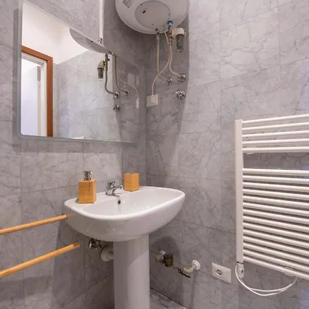 Palace Mazzini Center Apartment Verona