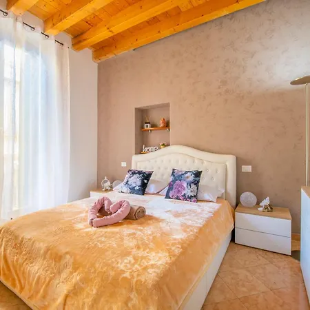 Palace Mazzini Center * Verona