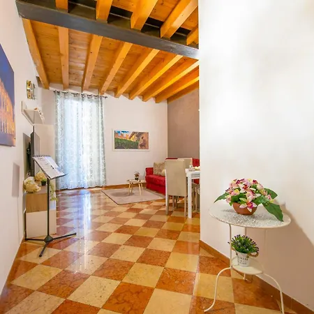 Palace Mazzini Center Apartment *