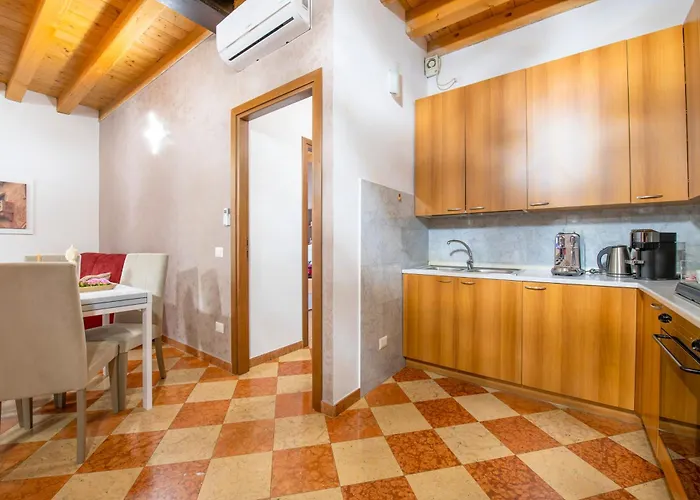 Palace Mazzini Center