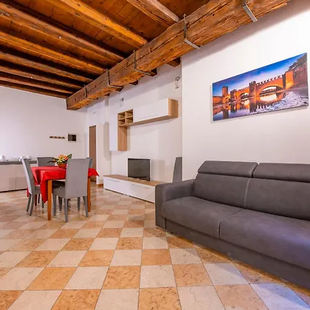 Lägenhet Palace Mazzini Center Verona